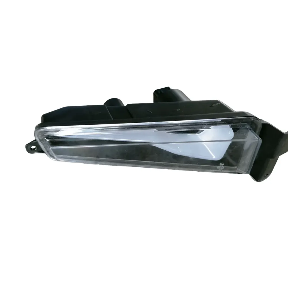 Передние левая и правая фары